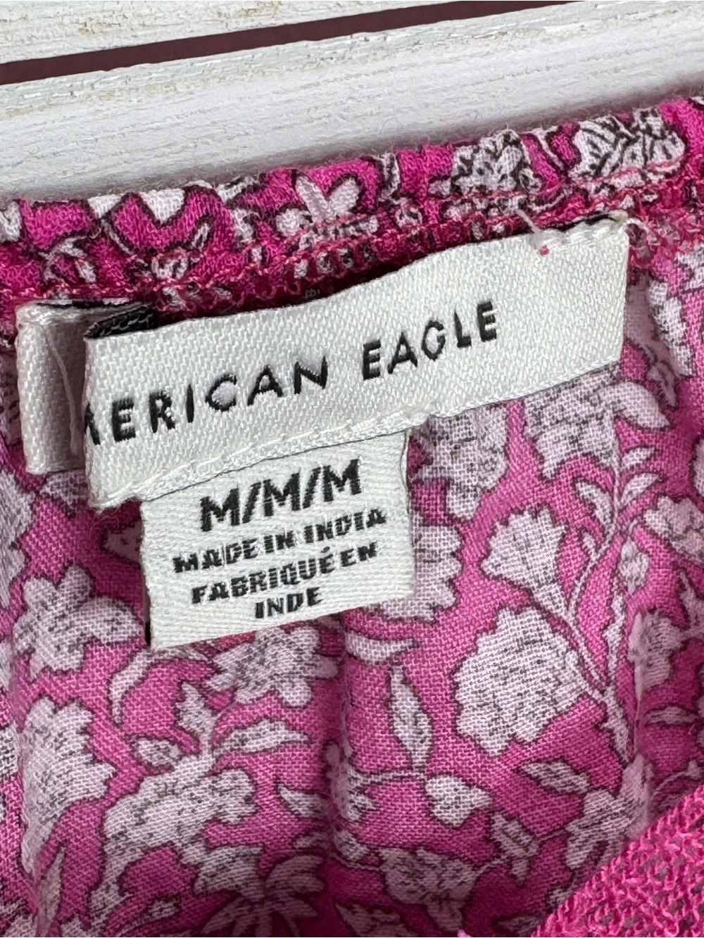 American Eagle Floral Smocked Puff Sleeve Crop Top Pink Medium Cottagecore - Picture 9 of 12